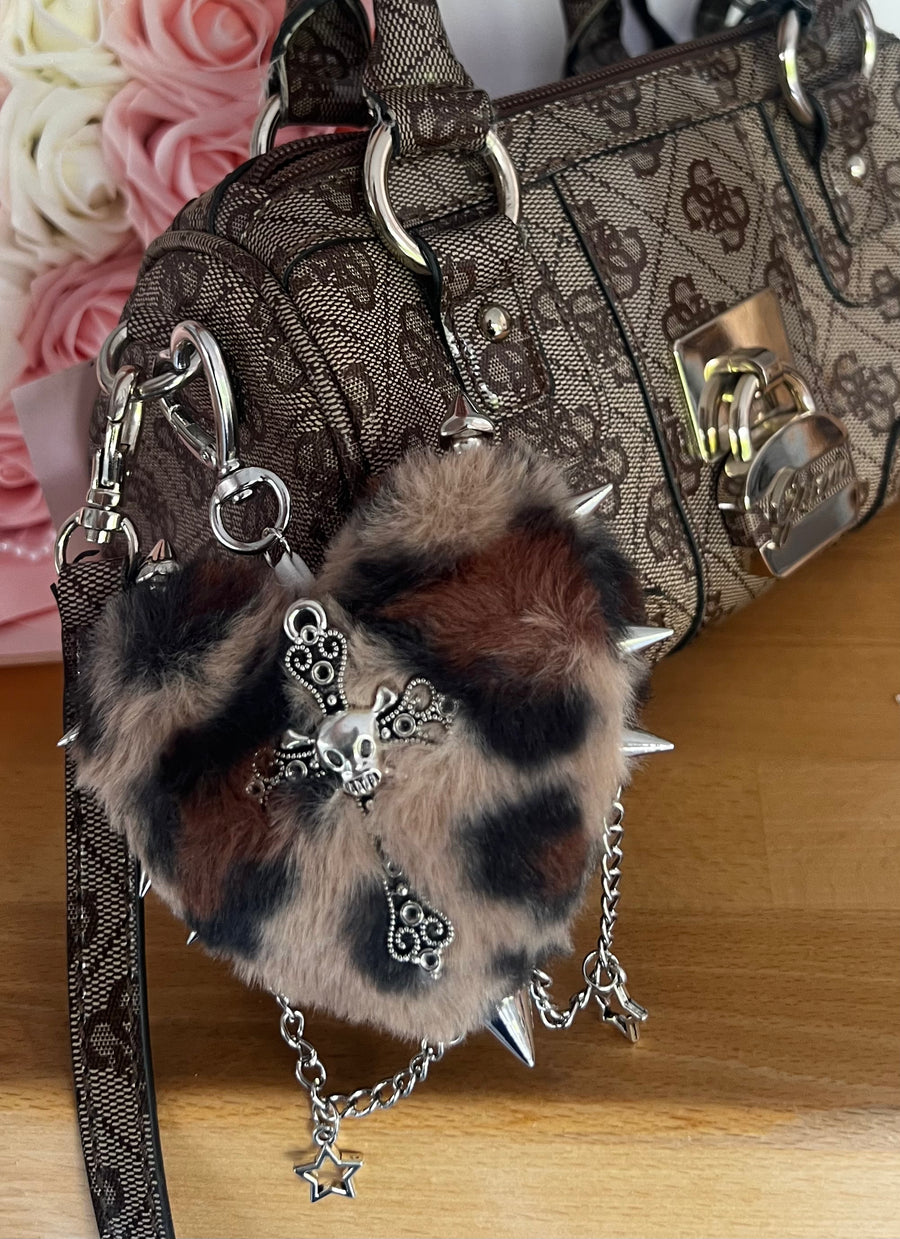 Taschenanhänger mit Kreuz